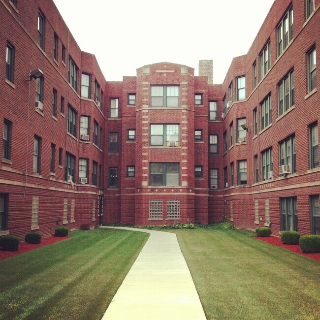 Building Photo - 318 N 5th Ave