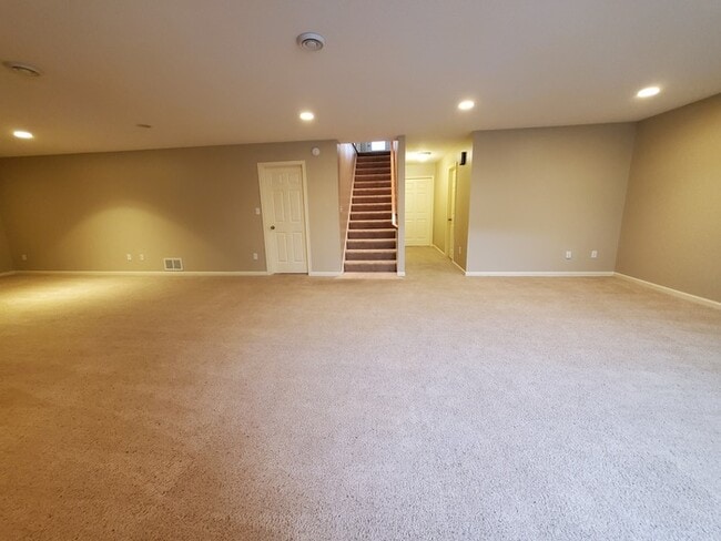Building Photo - 2336 Keystone Ct