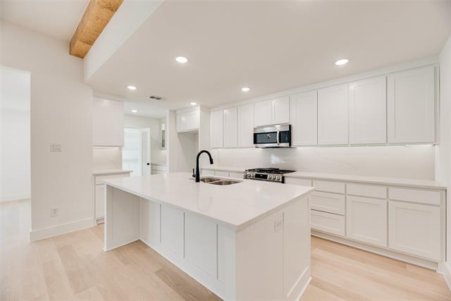 Building Photo - 1632 Merrimac Trail