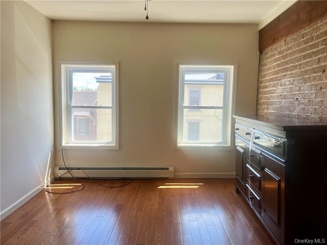 Building Photo - 55 W Main St