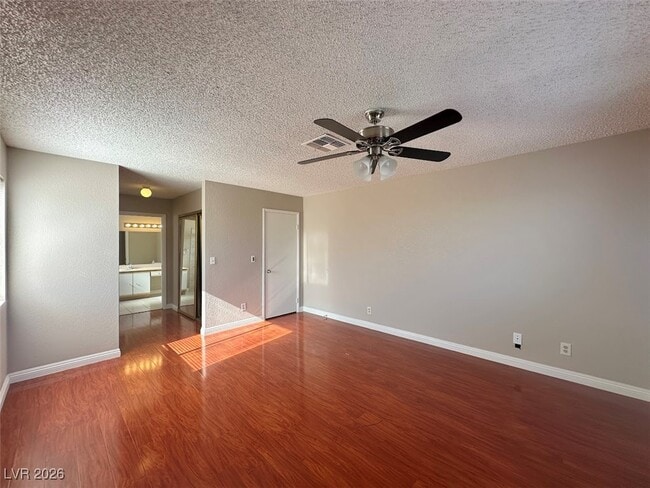 Building Photo - 120 Clifton Heights Dr