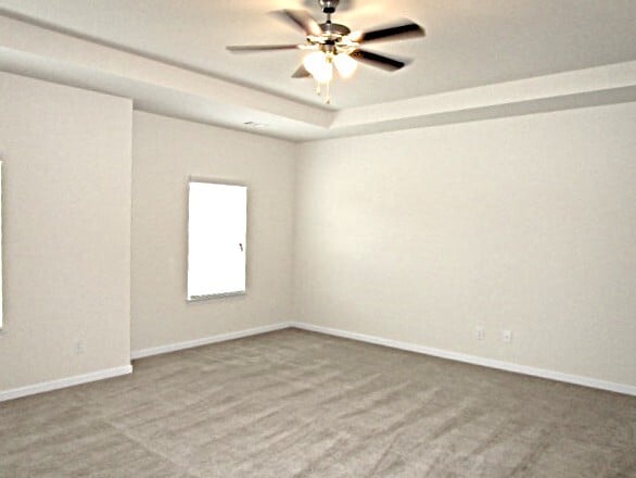 Building Photo - 307 Victoria Heights Dr