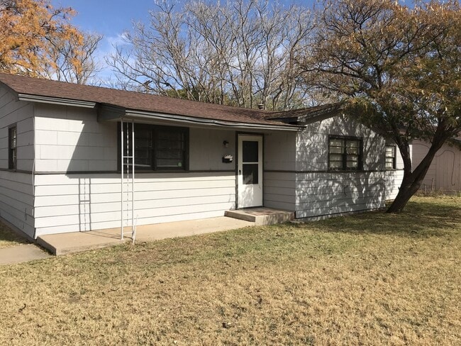 Primary Photo - Pre Leasing for fall 2026! 3/2 in Medical District!