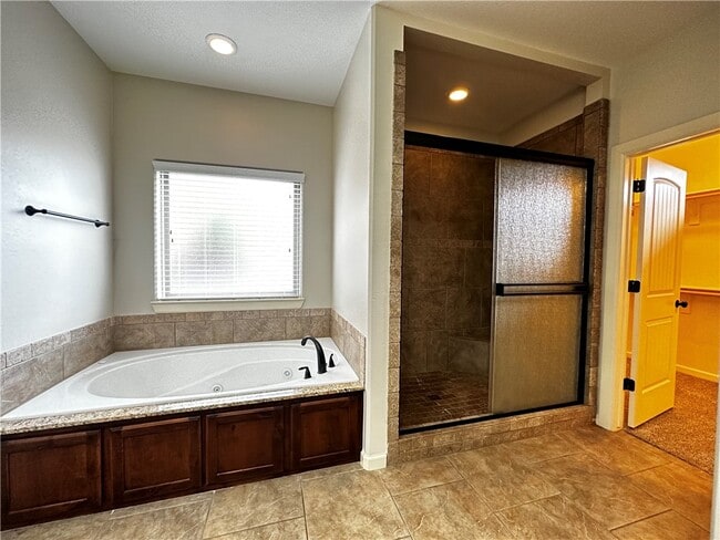 Building Photo - 584 N Mulligan Dr
