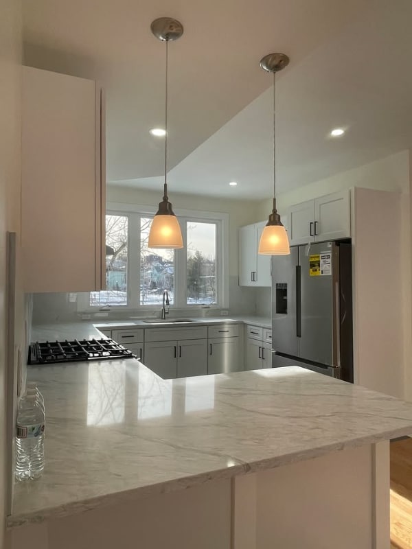 Building Photo - 38 Vernon St