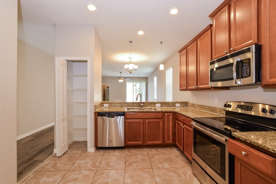 Building Photo - 6841 Goldflower Ave