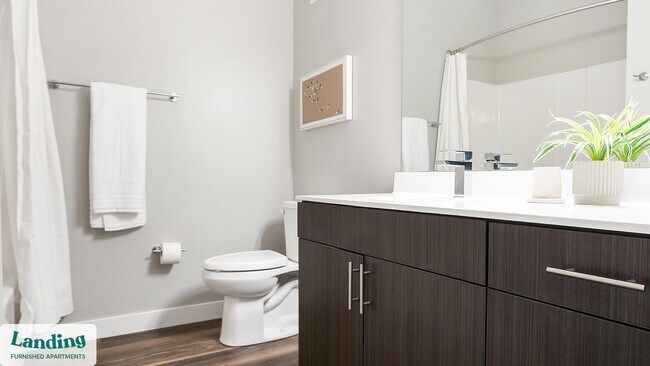 Building Photo - 1010 Enclave Blvd