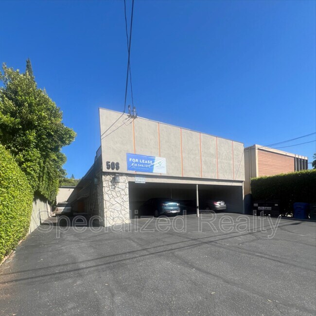 Building Photo - 508 Hill Dr