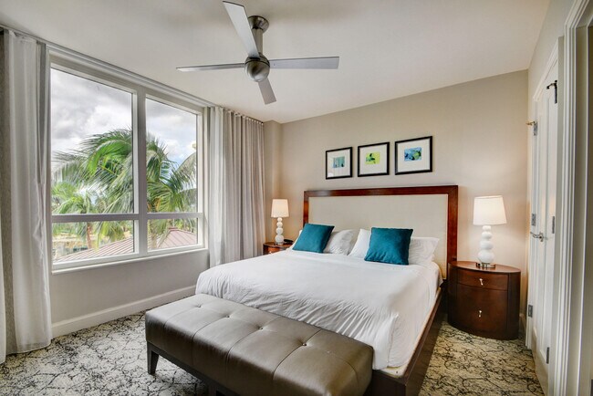 Building Photo - 3800 N Ocean Dr