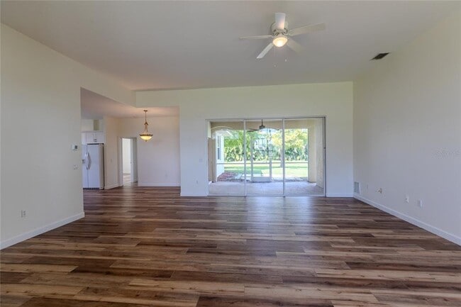 Building Photo - 25206 Nocturne Ln