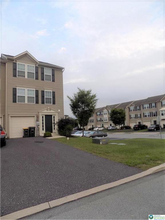Building Photo - 1145 Sparrow Way