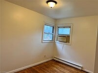 Building Photo - 931 Moravia St