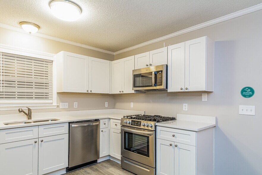 Building Photo - 525 Hidden Cellars Dr