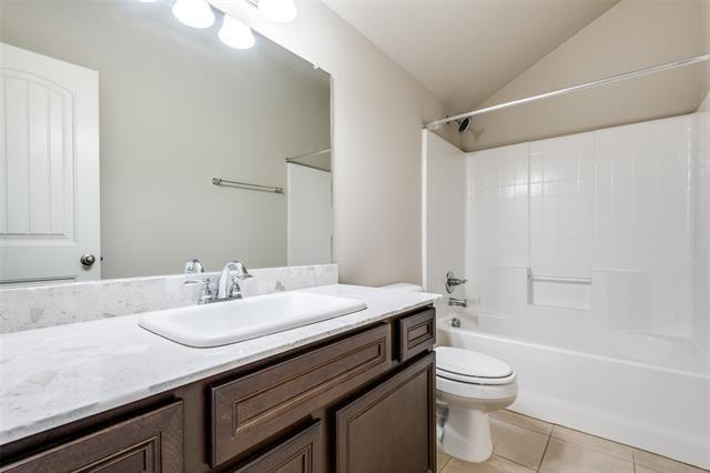 Building Photo - 517 Alice Ln