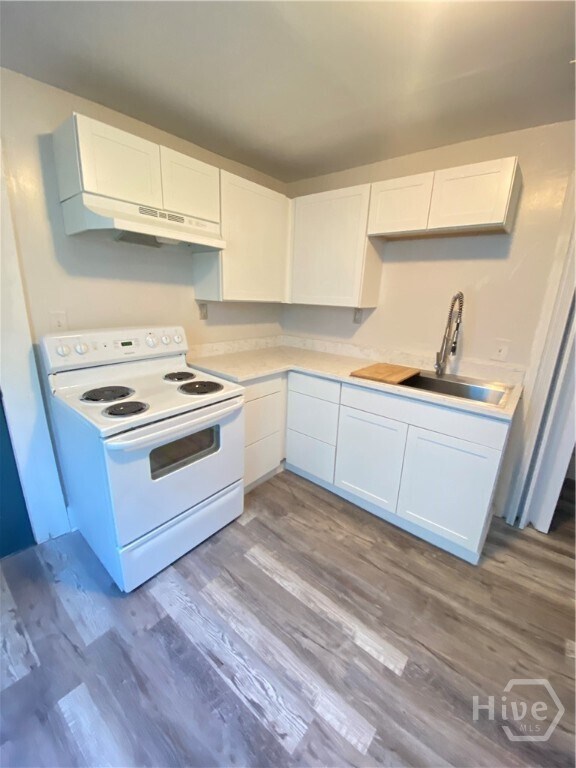 Building Photo - 516 W 38th St