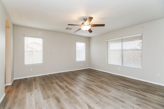 Building Photo - 11259 E Caballero St