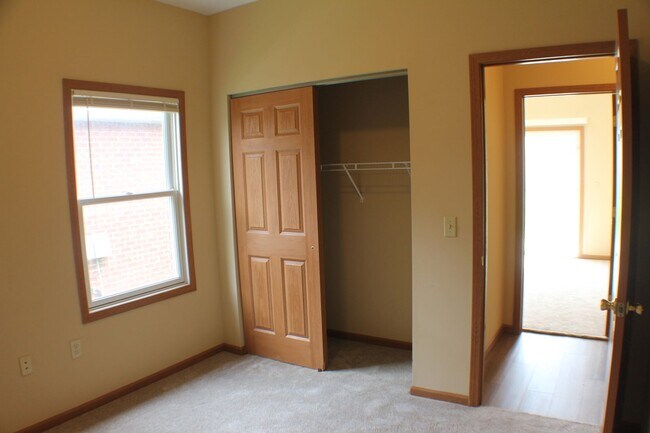 Building Photo - Modern Brick Ranch with 3 Bedrooms, 1.5 Ba...