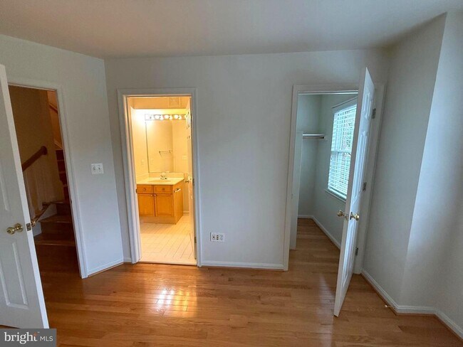 Building Photo - 12174 Chancery Station Cir