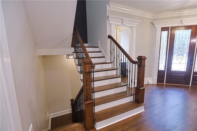Building Photo - 1294 Lenox Park Blvd NE