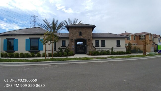 Building Photo - Eastvale 4 Bedroom Home