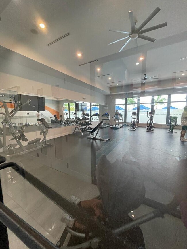 Building Photo - 784 NE 206th Terrace