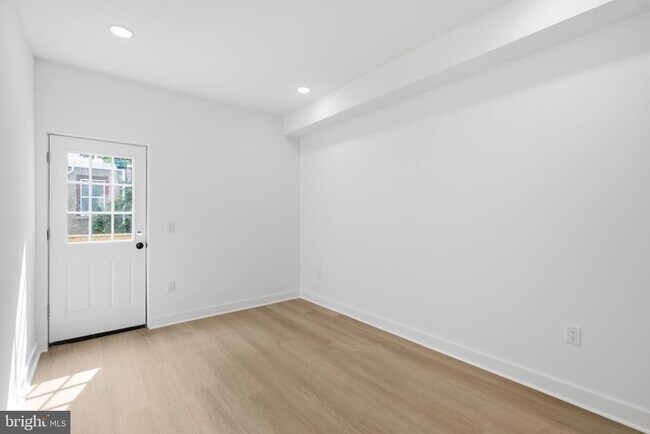 Building Photo - 2253 N 12th St