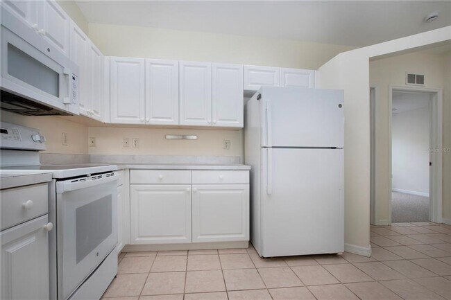 Building Photo - 7117 Strand Cir