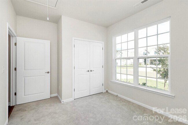 Building Photo - 148 Pampas Pl