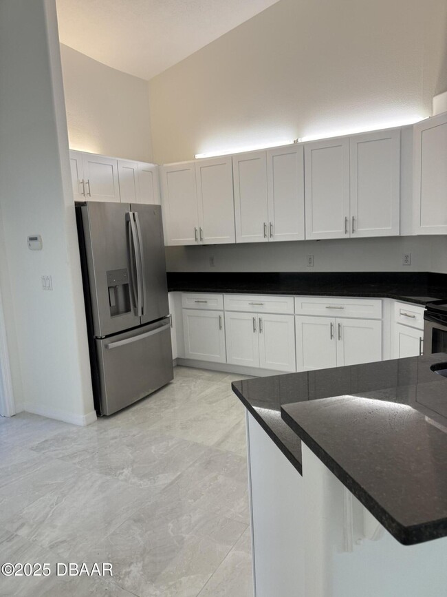 Building Photo - 3727 Sunrise Oaks Dr