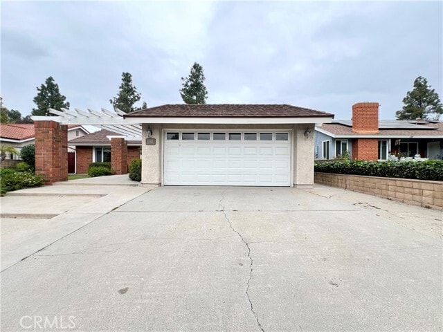 Building Photo - 1545 Meadow Glen Rd