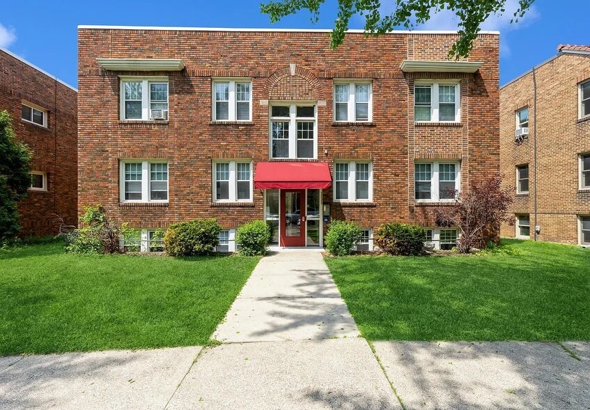 Building Photo - 3520 Emerson Ave S