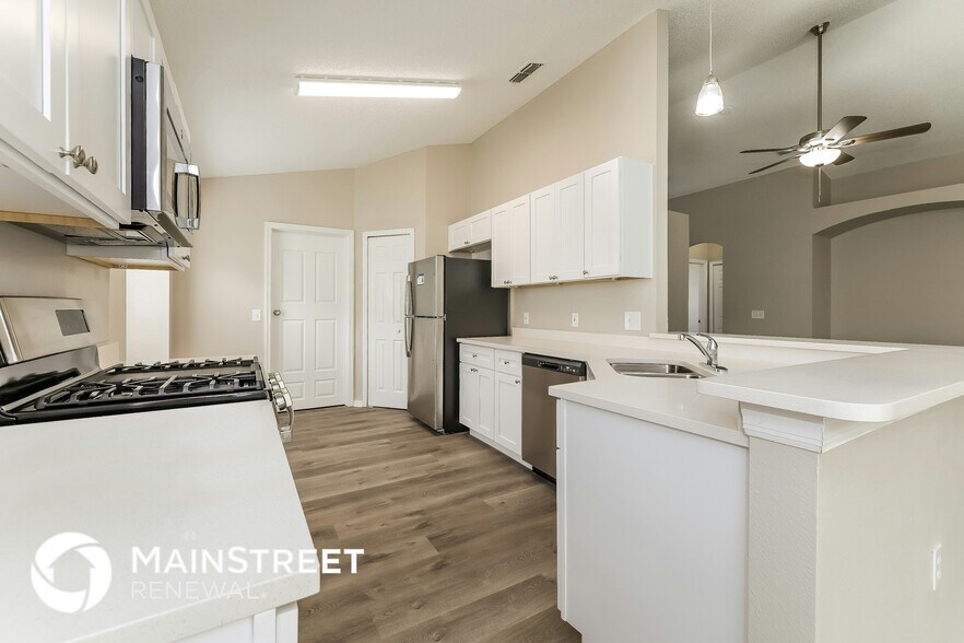 Building Photo - 107 Richmar Ave