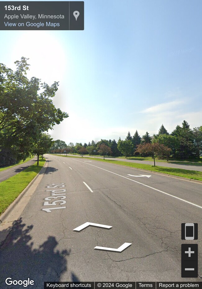 Building Photo - 15250 Florist Cir