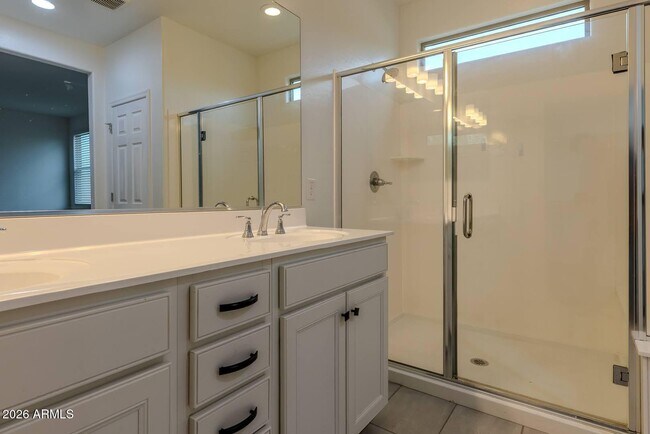 Building Photo - 4219 S 57th Dr