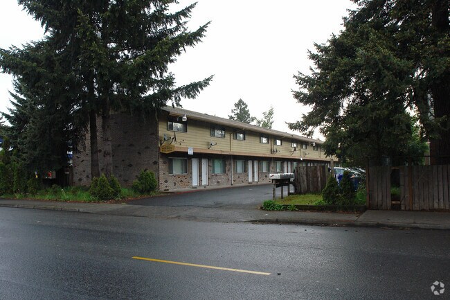 Building Photo - Golden Willow