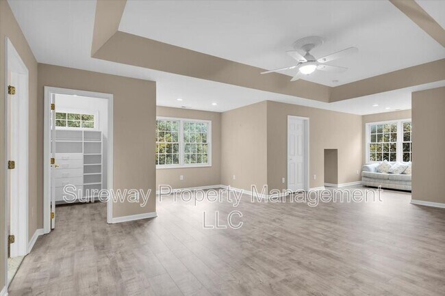 Building Photo - 113 Lighthouse Ln