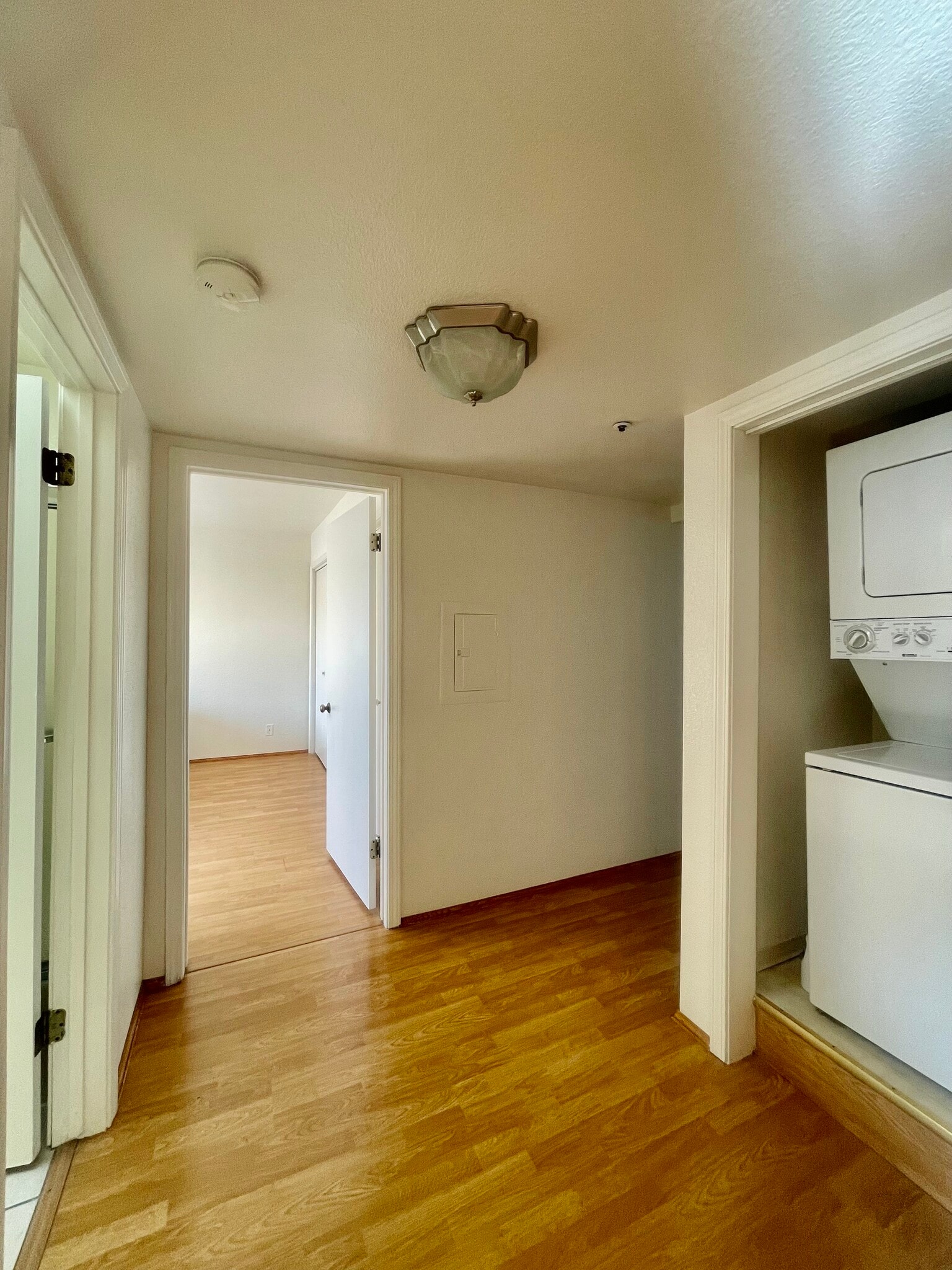 Entrance to the second bedroom - 1026 San Luis Cir