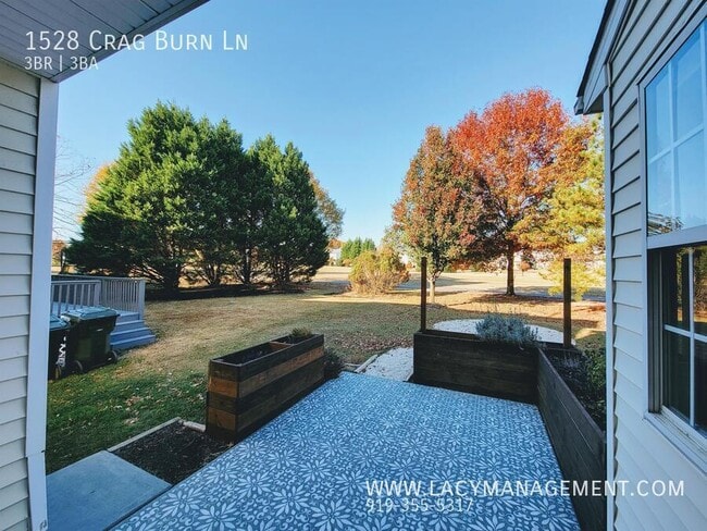 Building Photo - 1528 Crag Burn Ln
