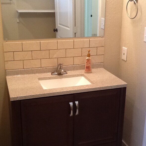 Bathroom 2. - 429 W 2nd St