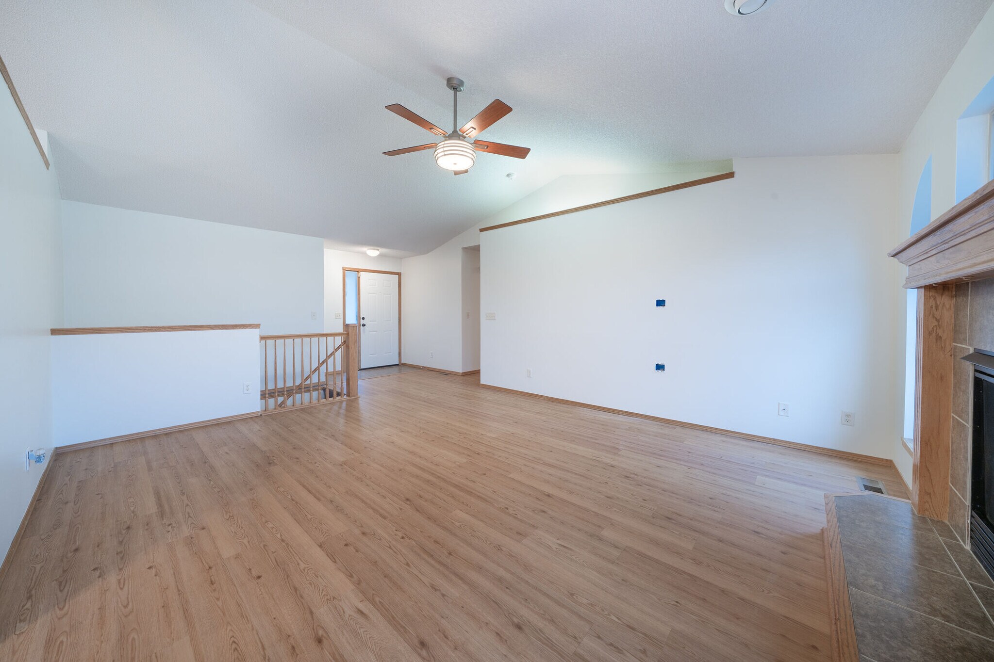 Building Photo - 1339 S Summit Rd