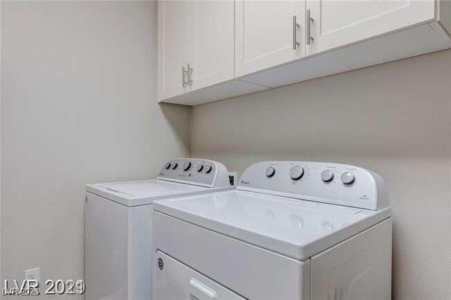 Building Photo - 751 Lieber Wy