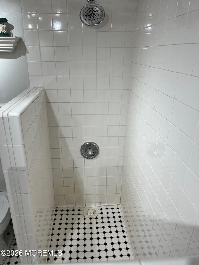 Building Photo - 74 Mt Hermon Way