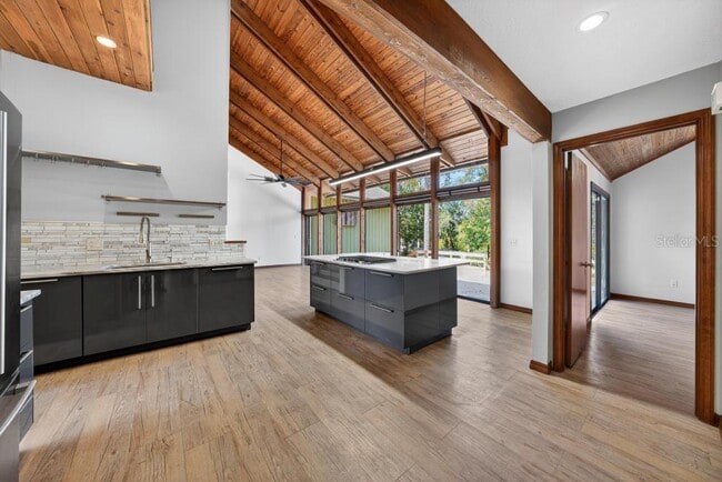 Building Photo - 234 Duncan Trail