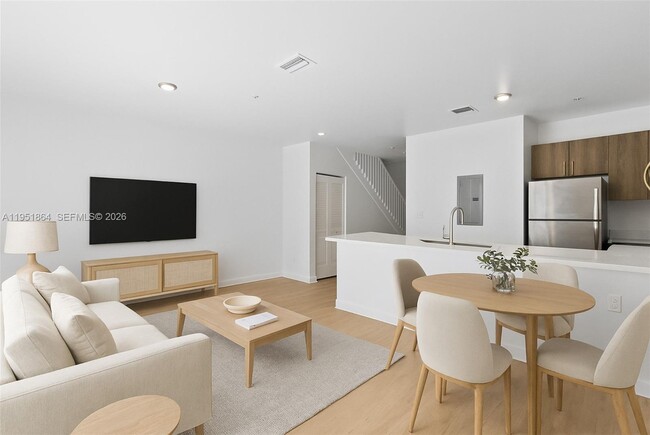 Building Photo - 170 NW 158th St