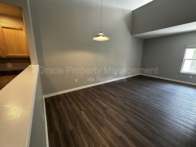 Building Photo - 5800 N Tower Dr