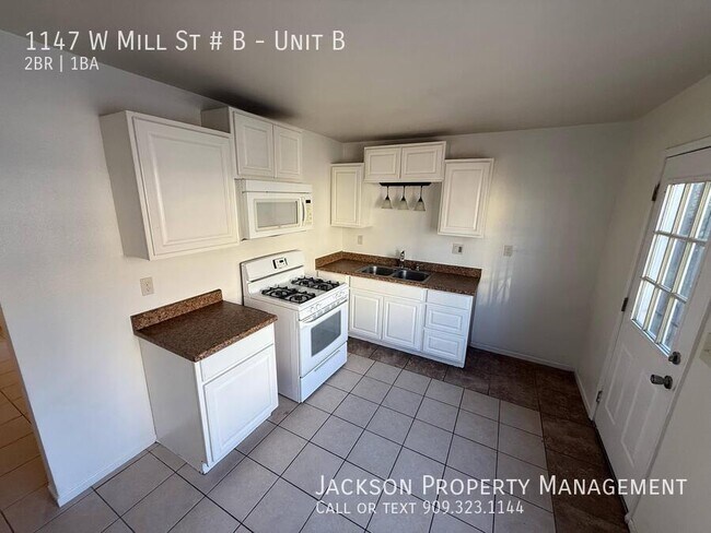 Building Photo - 1147 W Mill St