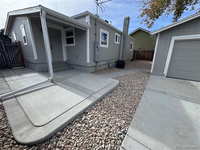 Building Photo - 173 Buchanan Ave