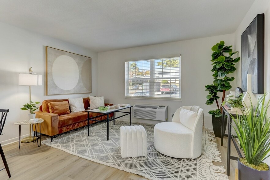 ReNew West Durham 700 Morreene Rd Durham NC 27705 Apartment Finder