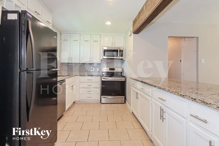 Building Photo - 1421 Belmont St