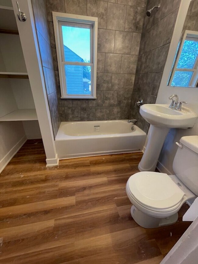 Building Photo - Watson - Albee - 111 8th St NW, Austin MN ...